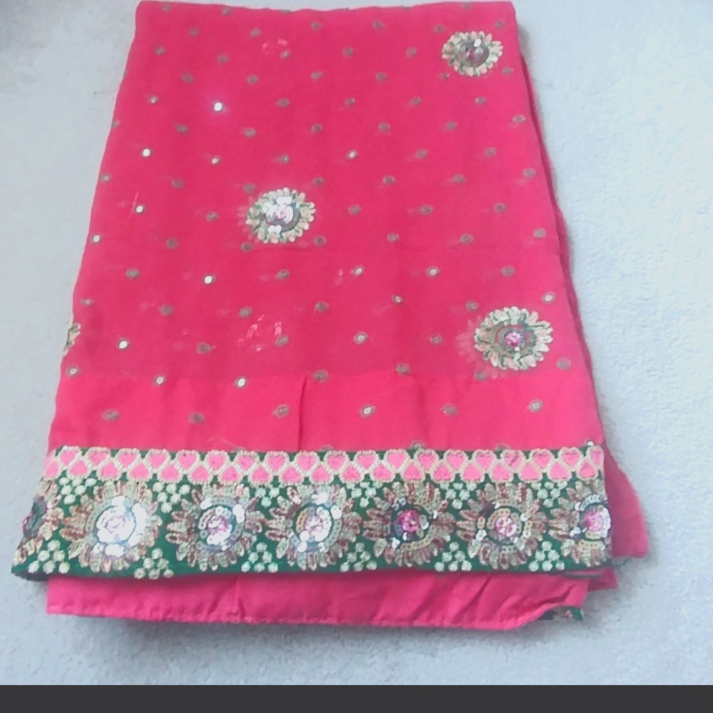 Saree with blouse